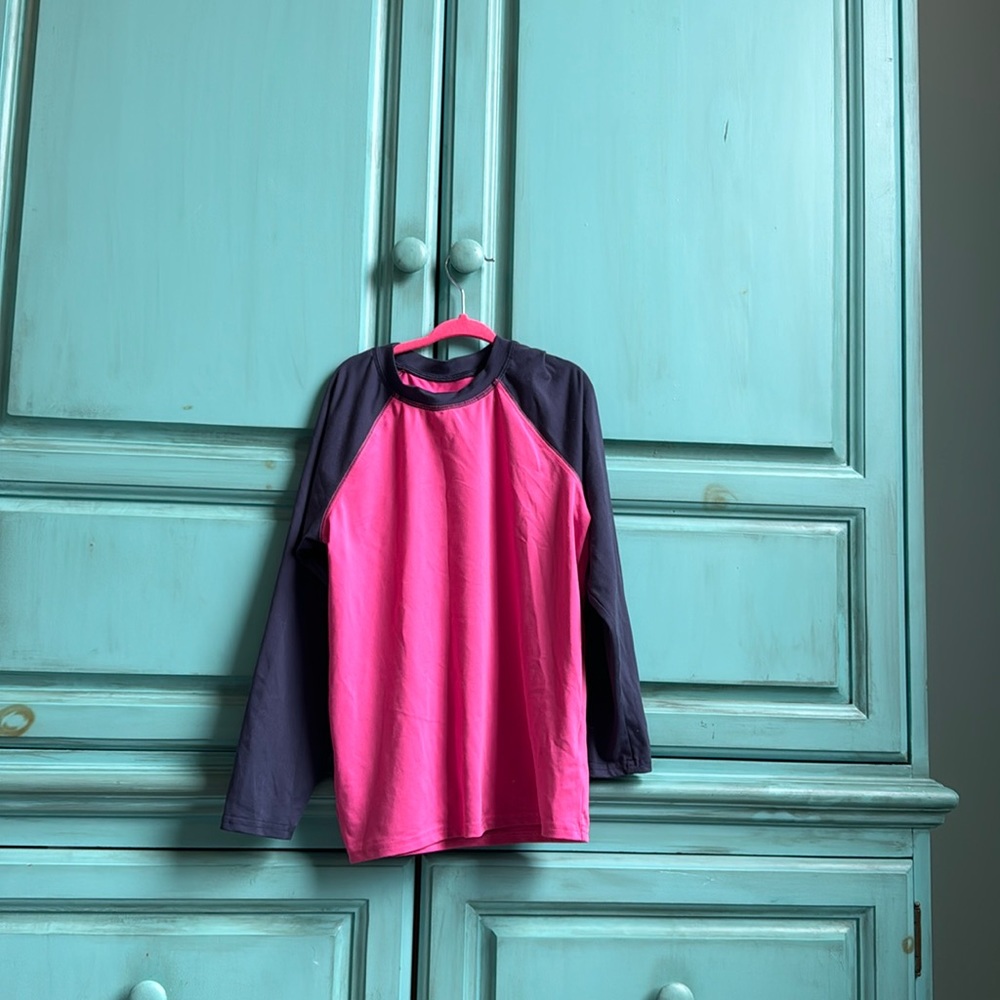Columbia swim/sun protection shirt